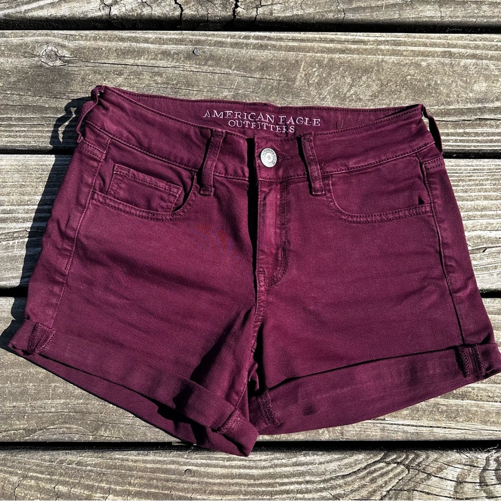 AE Twill khaki shorts
